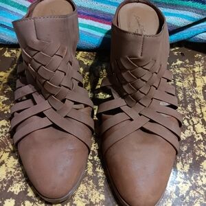 Lady  Brown Shoes Unversal Thread Size 9